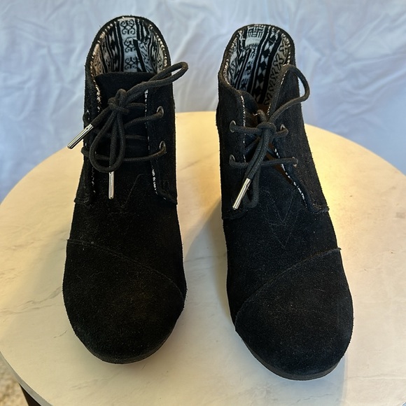 Toms Wedge Booties - Picture 2 of 6
